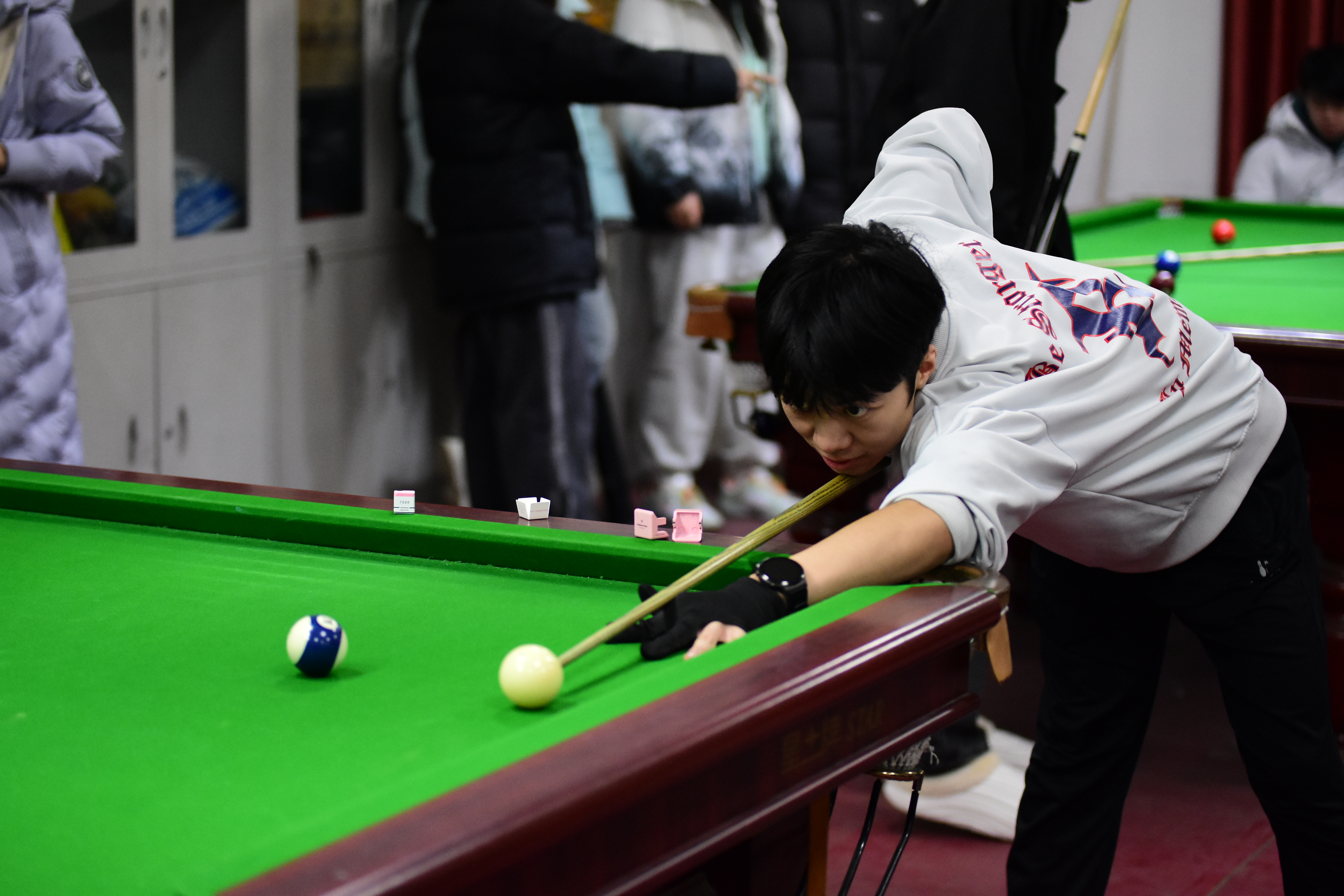 球队合作默契提升,战绩逐渐攀升 球队合作默契提升,战绩逐渐攀升