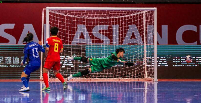 国家女子足球队再次获得胜利，晋级半决赛