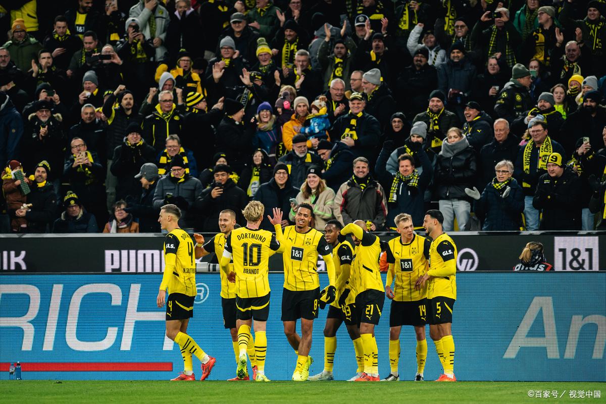 一场精彩胜负!门兴巴黎击败蒙彼利埃 一场精彩胜负!门兴巴黎击败蒙彼利埃