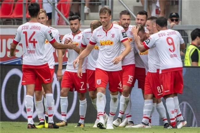 包含汉诺威96主场再负,降级阴影笼罩的词条 包含汉诺威96主场再负,降级阴影笼罩的词条