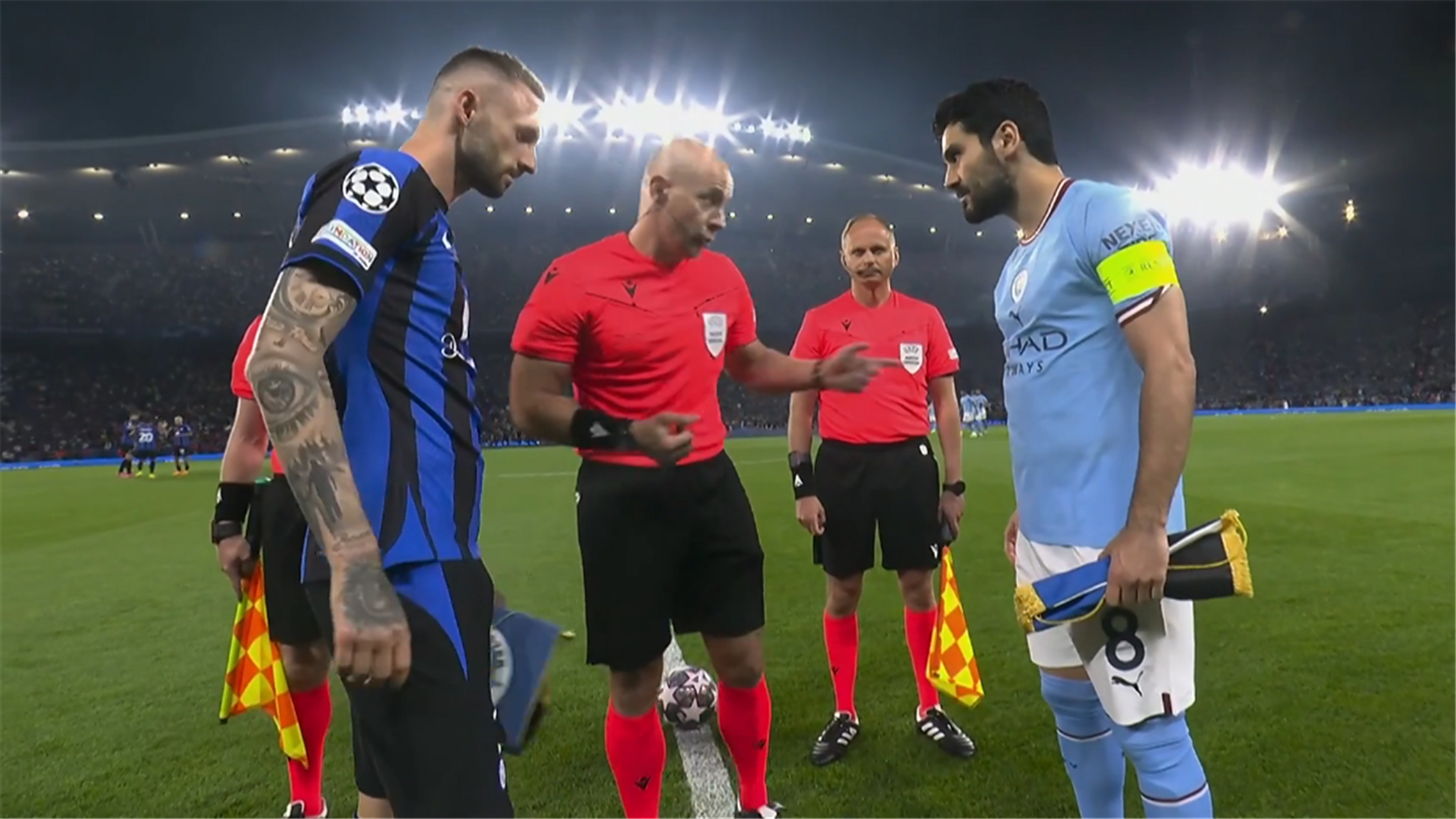 国际米兰边锋因红牌停赛,无缘下轮比赛的简单介绍 国际米兰边锋因红牌停赛,无缘下轮比赛的简单介绍