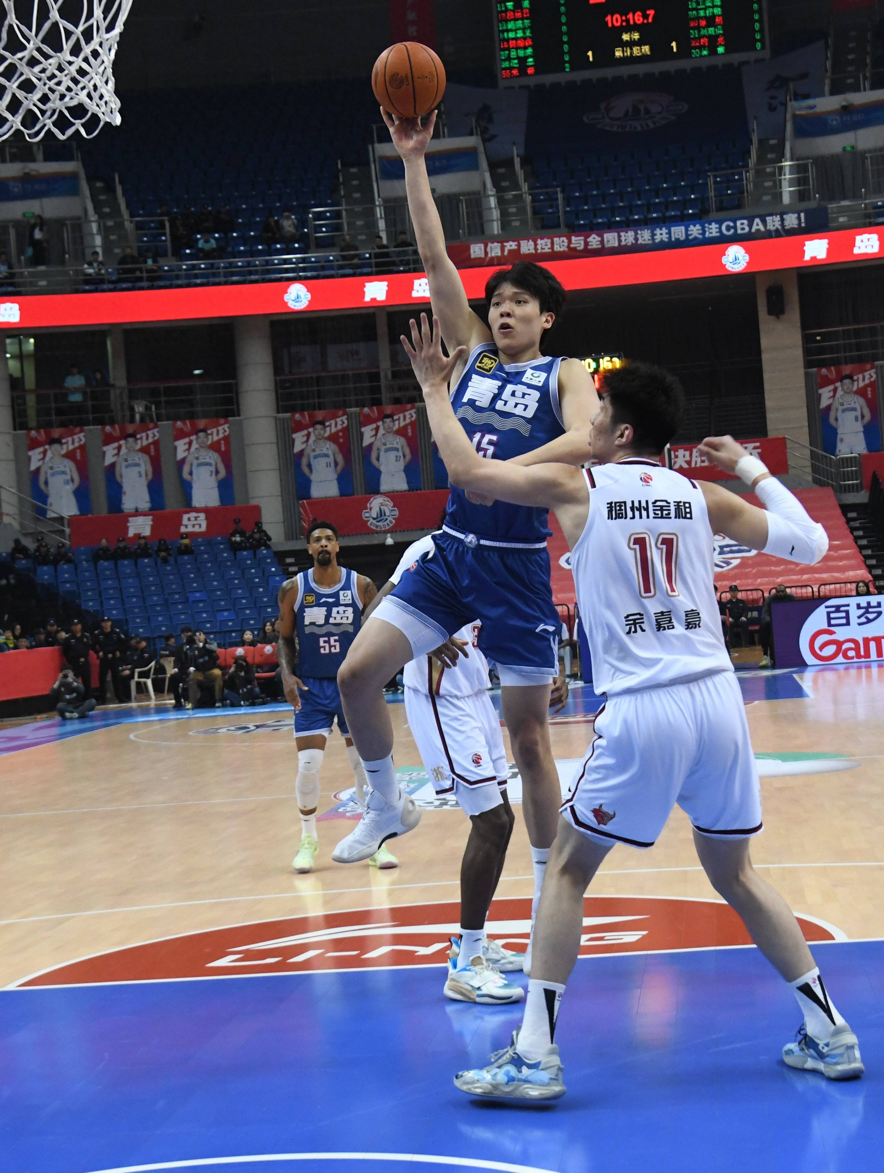 关于浙江男篮关键时刻力挽狂澜,一举改写局势的信息 关于浙江男篮关键时刻力挽狂澜,一举改写局势的信息