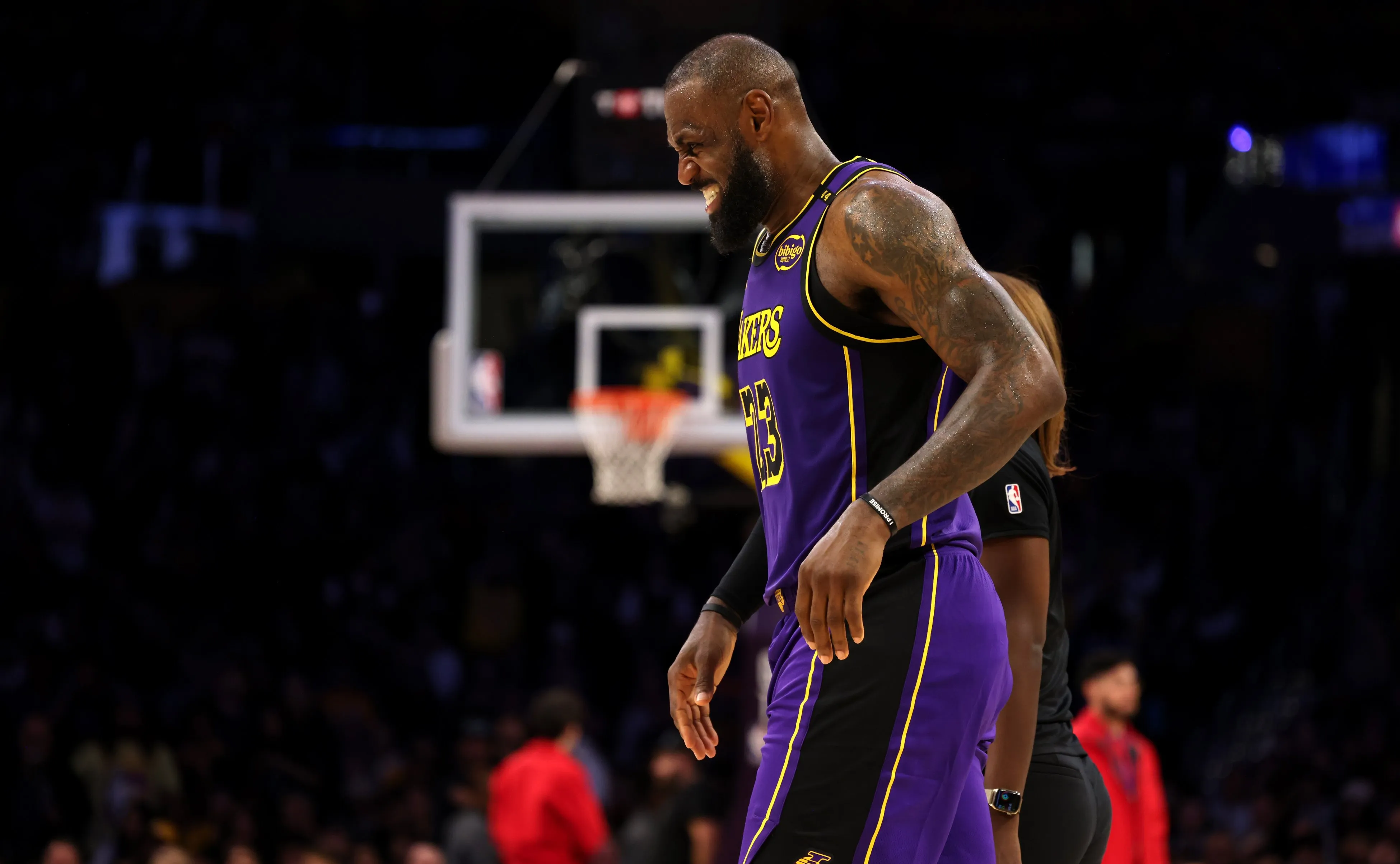 湖人逆转胜神奇三分绝杀豪华的简单介绍 湖人逆转胜神奇三分绝杀豪华的简单介绍