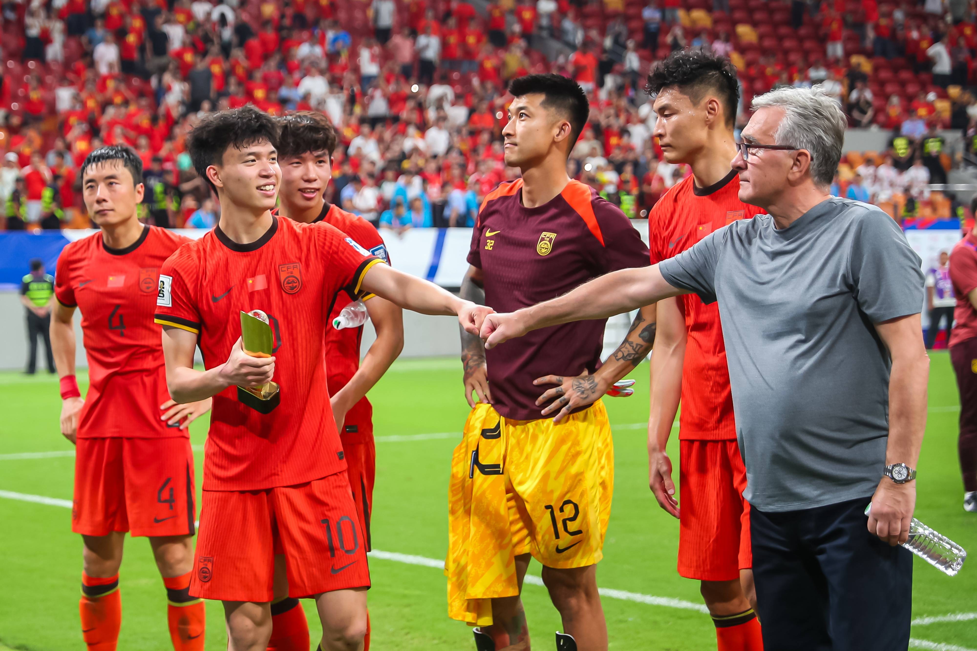 关于亚足联比赛中的强队对决获得高度关注的信息 关于亚足联比赛中的强队对决获得高度关注的信息