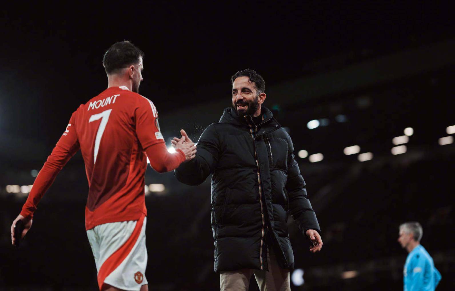 包含狼队逼平水晶宫，豪门保级道路依然漫长的词条