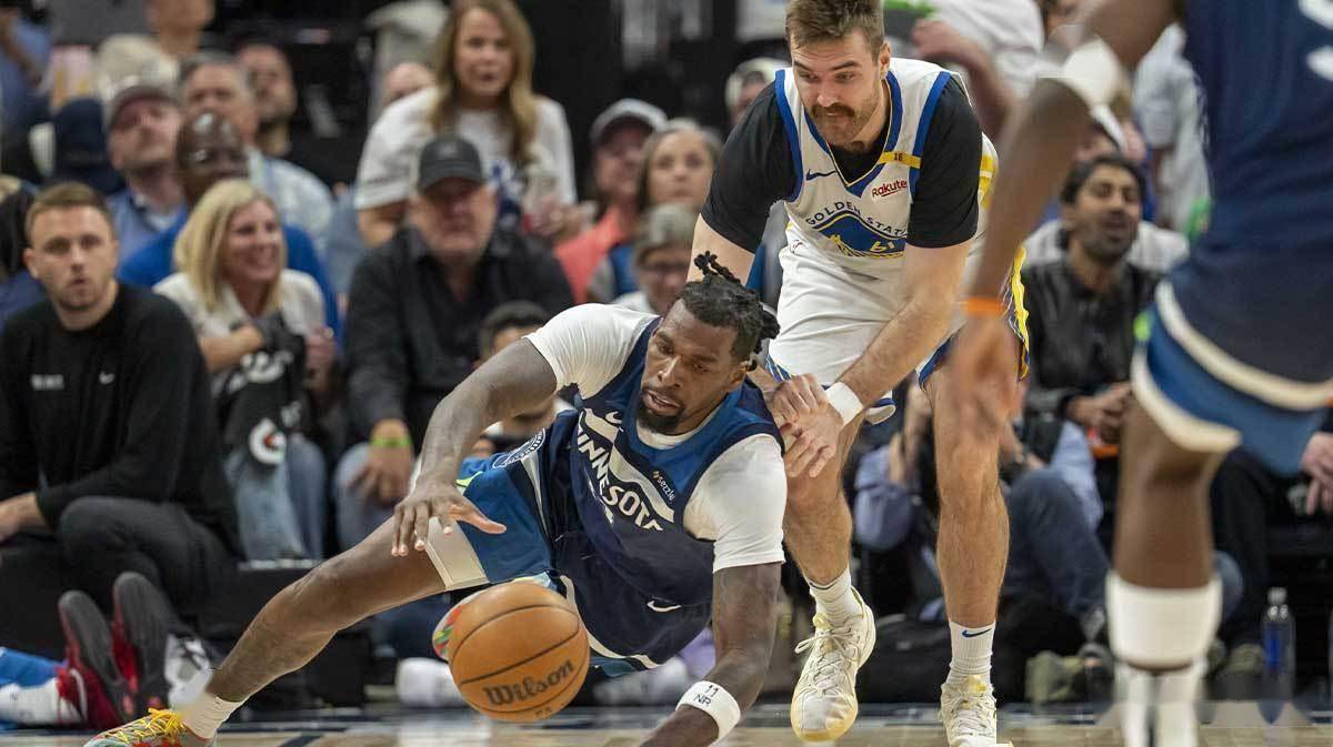 NBA季后赛比赛环境变化大，球队实力量变不同的简单介绍