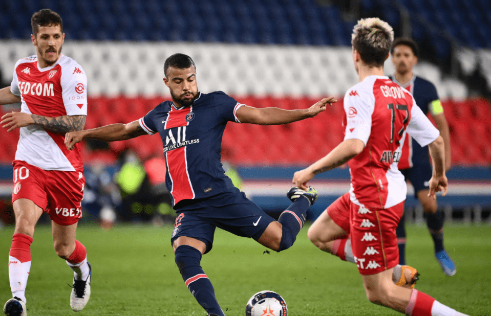 巴黎圣日耳曼主场逼平摩纳哥，争夺冠军的简单介绍