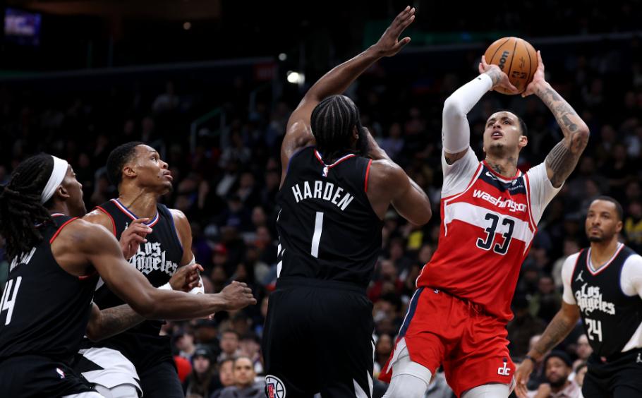 快船客场绝杀奇才，全队士气大涨