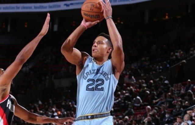 拓荒者擒灰熊，麦科勒姆热手贡献20+得分的简单介绍