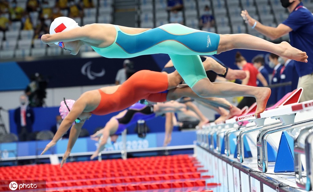 亚运会:中国米尔估兹打破男子50米仰泳世界纪录 亚运会:中国米尔估兹打破男子50米仰泳世界纪录