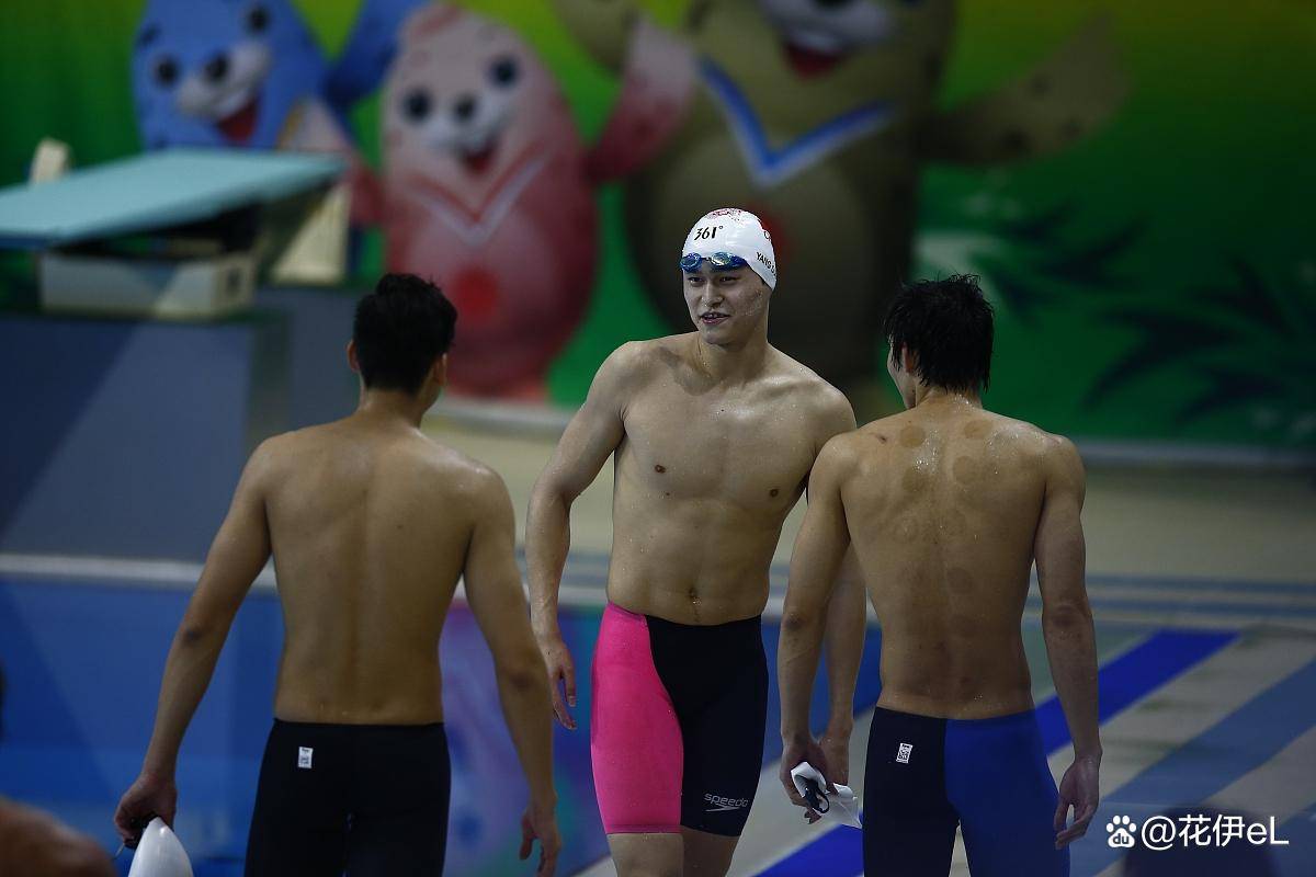 亚运会:中国米尔估兹打破男子50米仰泳世界纪录 亚运会:中国米尔估兹打破男子50米仰泳世界纪录