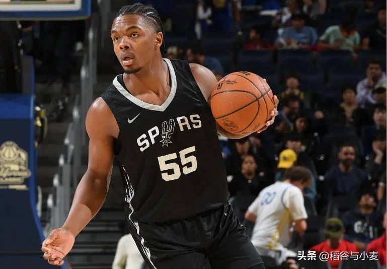 灰熊主场负于马刺，球员状态低迷